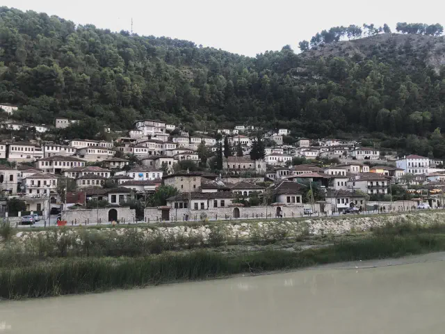 Foto van de iconische wijk Albaicin in Granada