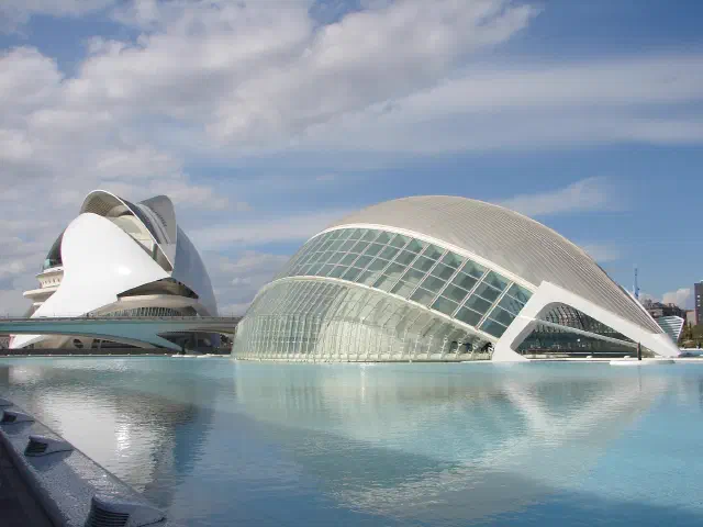 Foto van L'Hemisfèric in Valencia Foto van L'Hemisfèric in Valencia